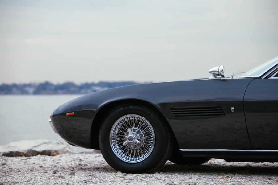 Детали экстерьера Maserati Ghibli Spyder (AM115S) 1969 года  (фото 5 из 20)